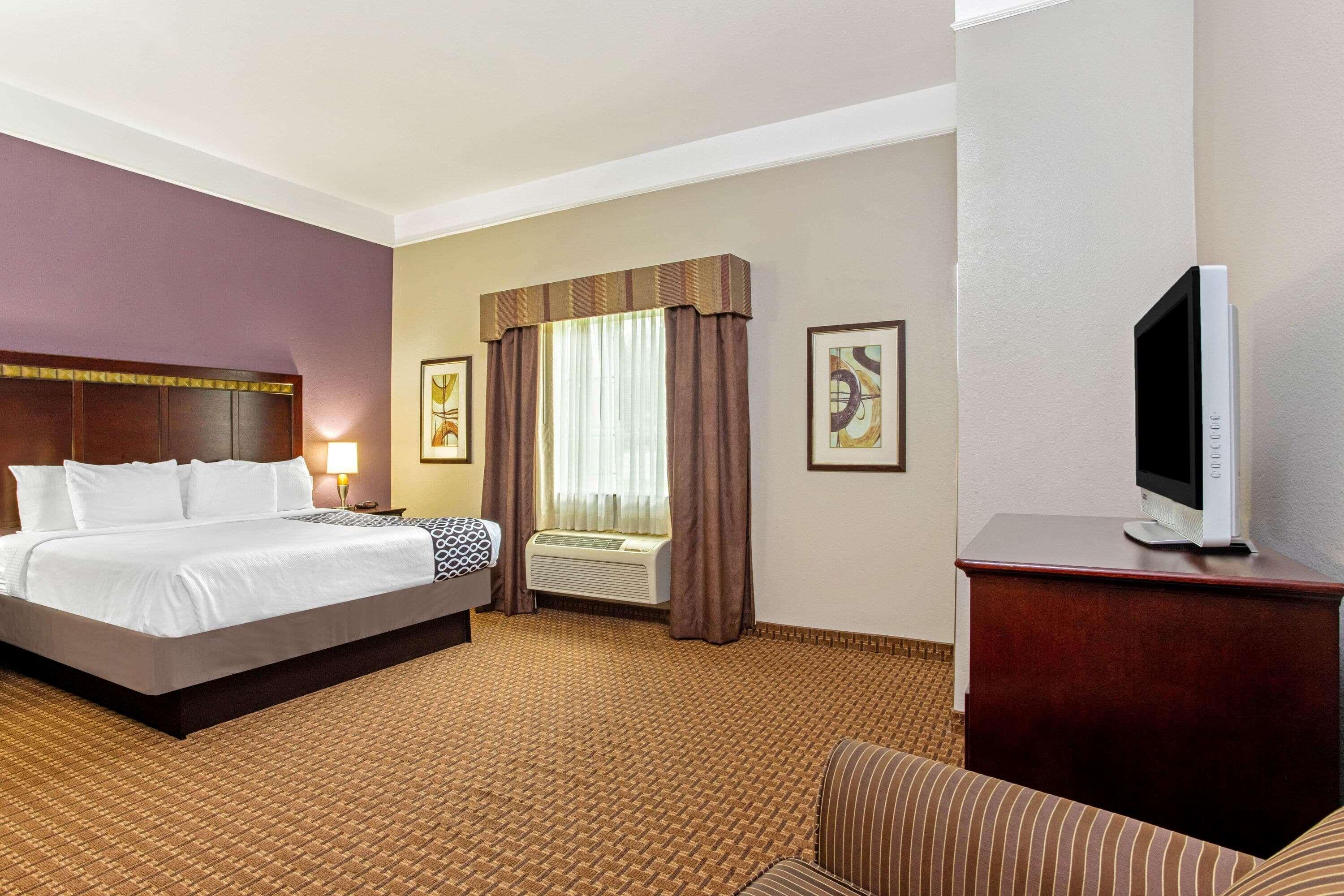 La Quinta By Wyndham Cleburne Hotel Bagian luar foto