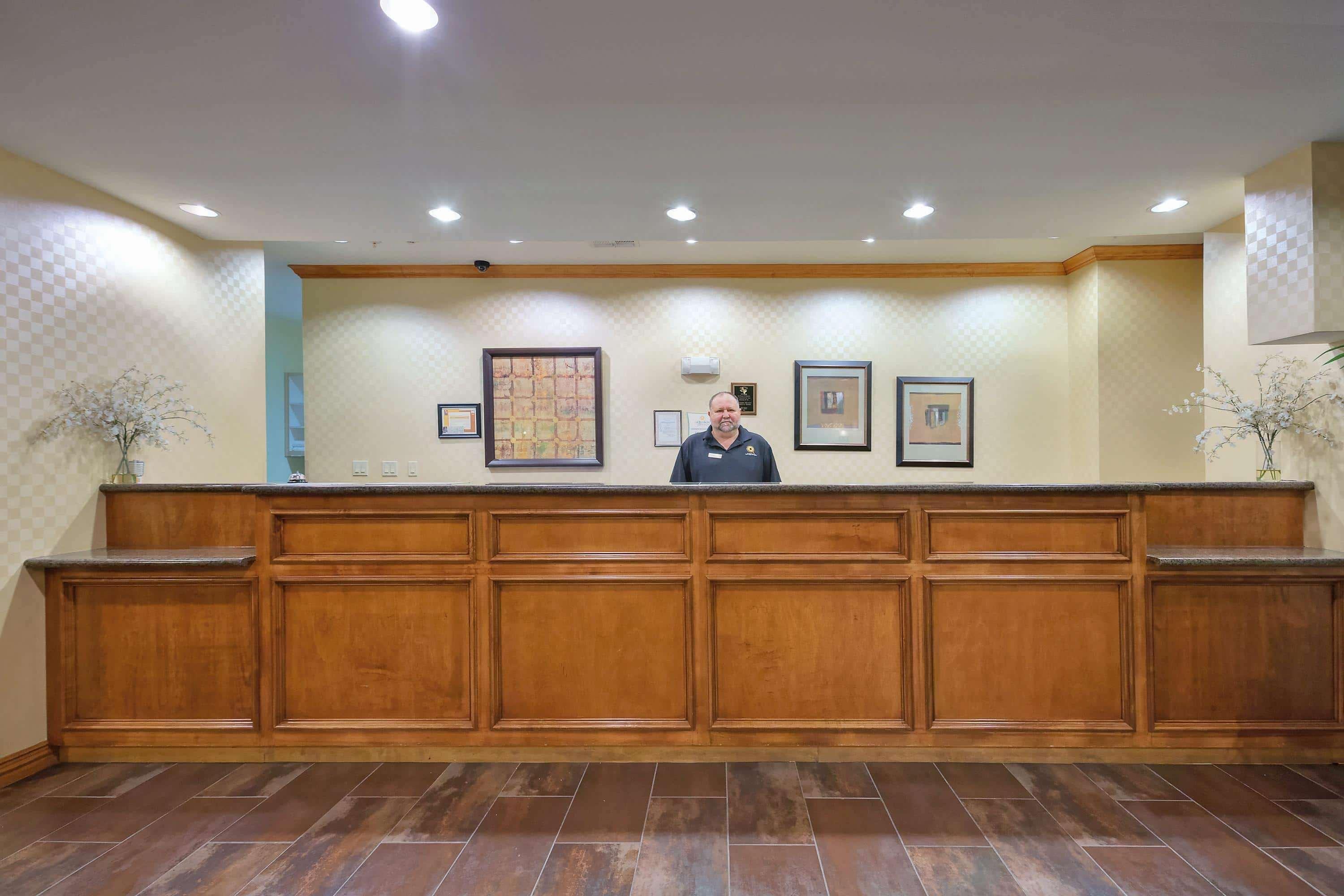 La Quinta By Wyndham Cleburne Hotel Bagian luar foto