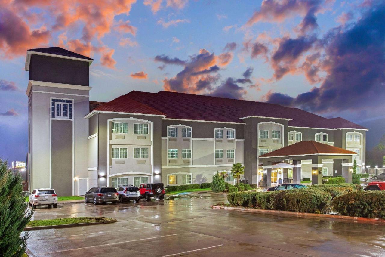 La Quinta By Wyndham Cleburne Hotel Bagian luar foto